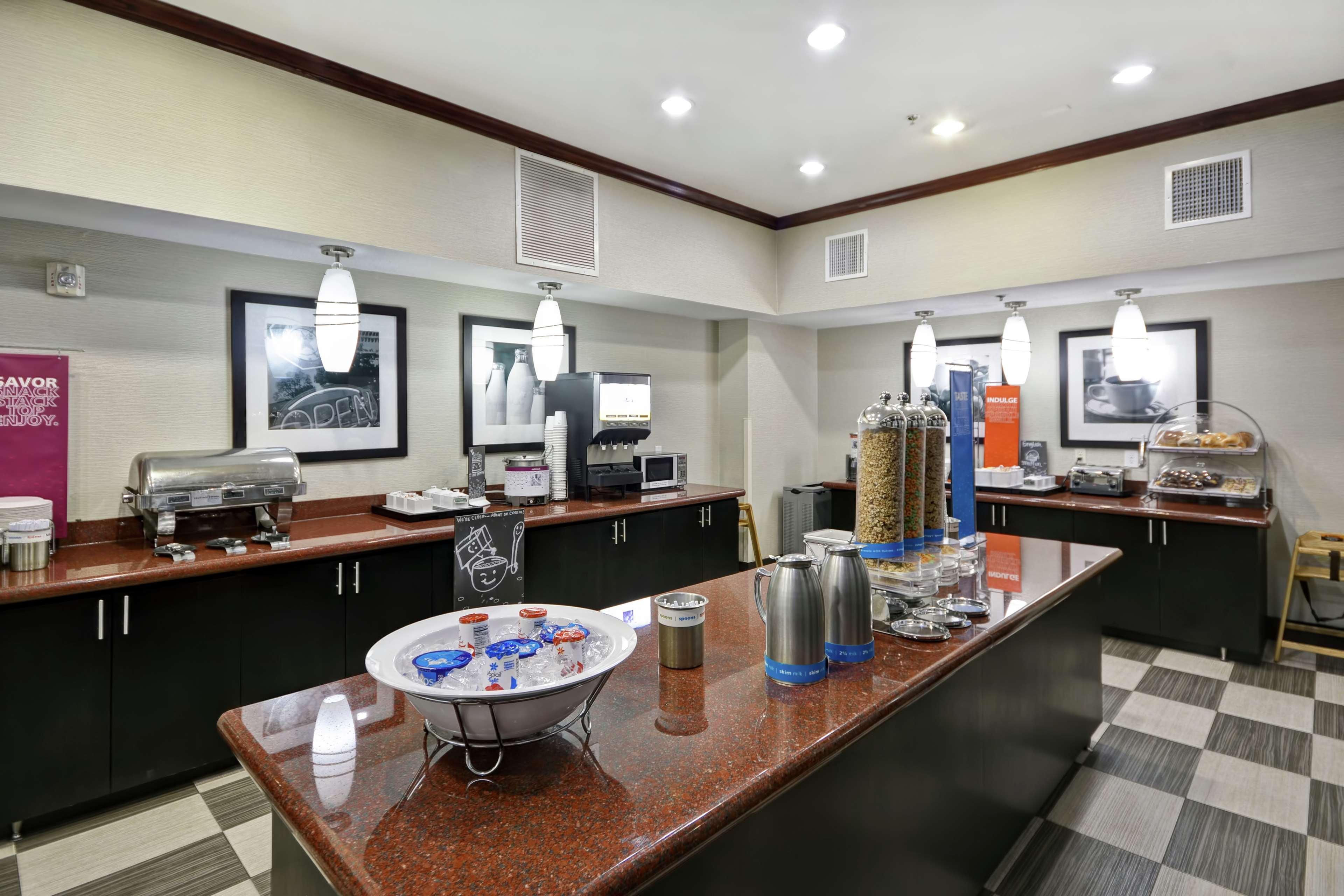 Hampton Inn & Suites Corpus Christi I-37 - Navigation Boulevard Екстер'єр фото